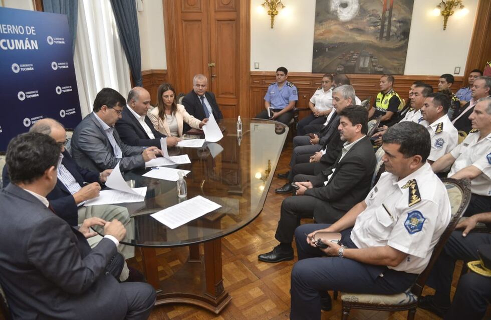 Paritarias: la policía de la provincia tendrá un aumento del 41%