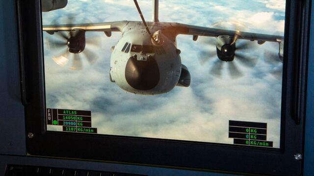 Atlántico Sur: aviones de la Royal Air Force realizaron reabastecimiento en vuelo