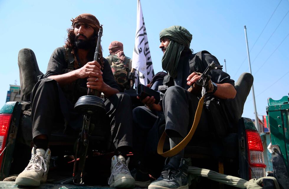 Afganistán: los talibanes decapitaron a una jugadora de vóley