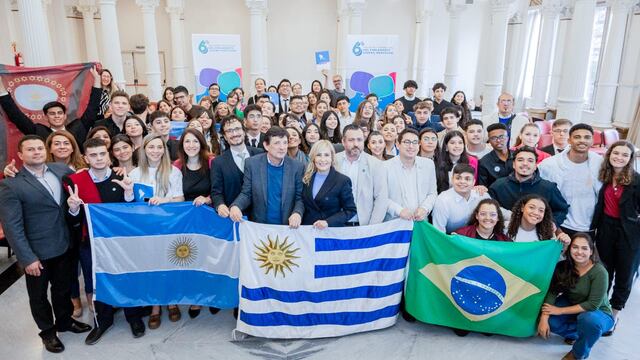 Tierra del Fuego en 6° Encuentro Internacional del Parlamento Juvenil del Mercosur