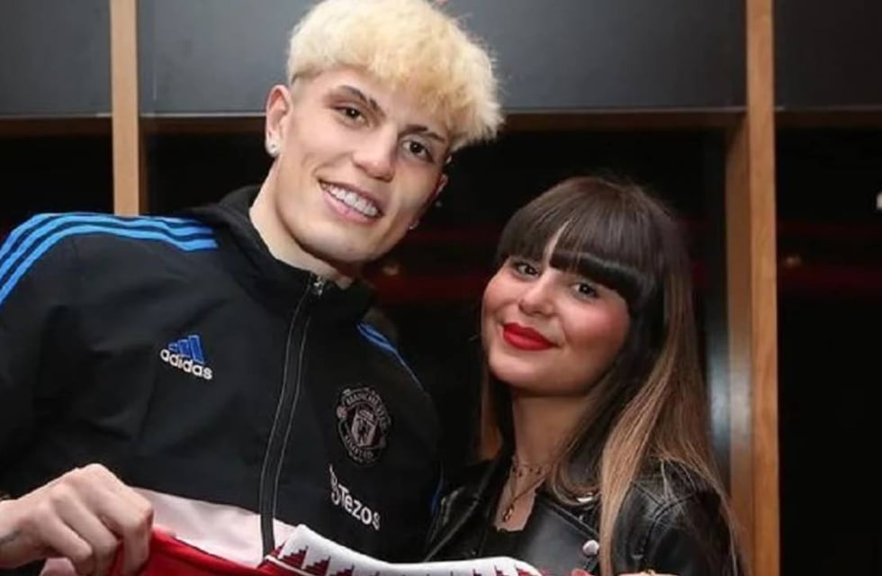 El destape ultra hot de Eva García, la novia de Alejandro Garnacho en Mykonos, Grecia