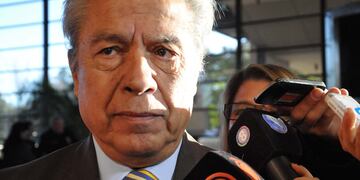 ID:4200240 Telam Córdoba 29/05/2014
El presidente de la corporación Bacar, Juan Carlos Barrera(foto) ex presidente del Club Instituto junto a su hijo Pablo, se presentaron esta mañana a la indagatoria con el juez federal Ricardo Bustos Fierro en el marco de una causa por supuestos delitos financieros.
foto:Gabriela Lescano/Telam/cf