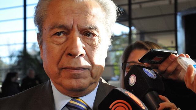 ID:4200240 Telam Córdoba 29/05/2014
El presidente de la corporación Bacar, Juan Carlos Barrera(foto) ex presidente del Club Instituto junto a su hijo Pablo, se presentaron esta mañana a la indagatoria con el juez federal Ricardo Bustos Fierro en el marco de una causa por supuestos delitos financieros.
foto:Gabriela Lescano/Telam/cf