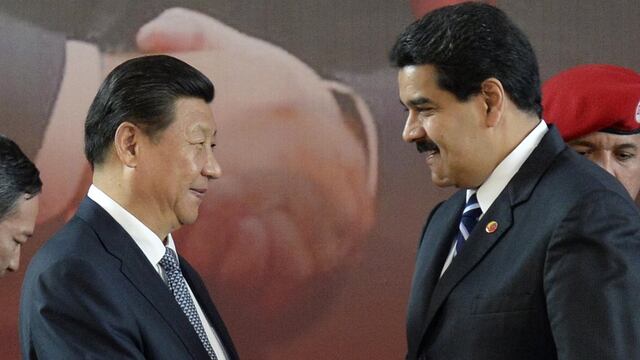 Xi Jinping y Nicolás Maduro, presidentes de China y Venezuela respectivamente, en una imagen de archivo.