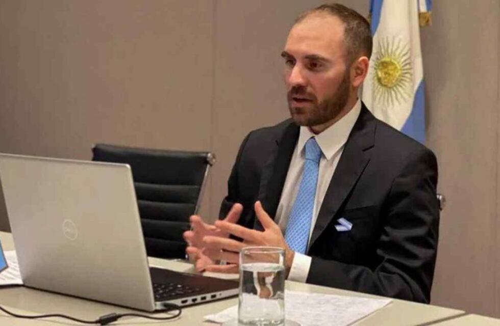 Guzmán busca en Europa apoyo para la negociación final con el FMI