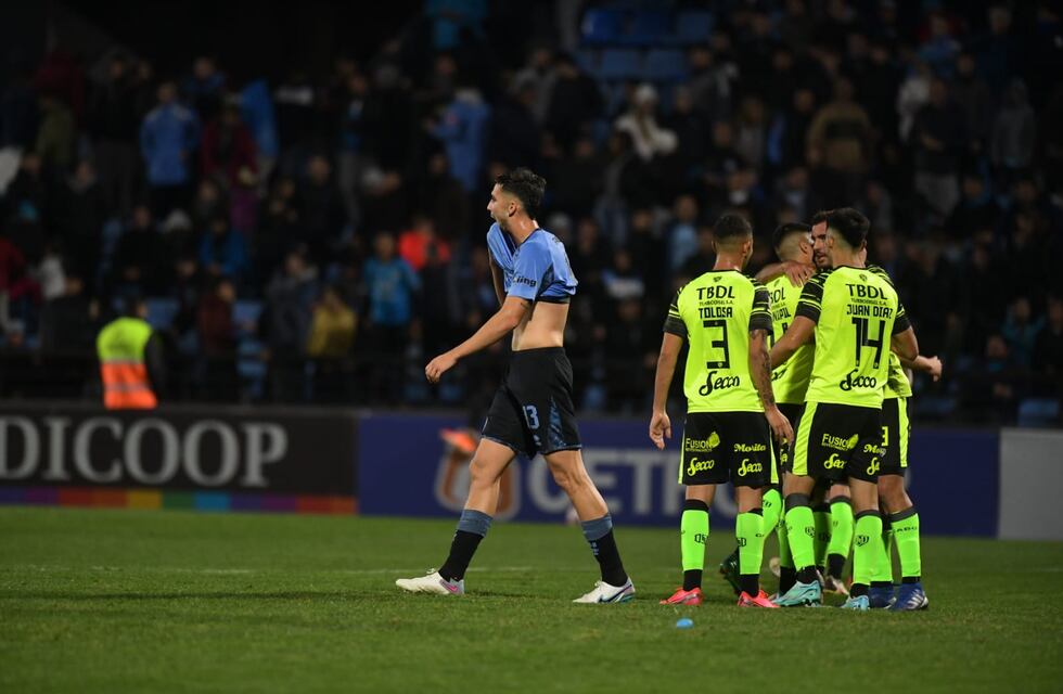 Cómo quedó en la tabla y lo que viene para Belgrano después de la derrota ante Barracas Central