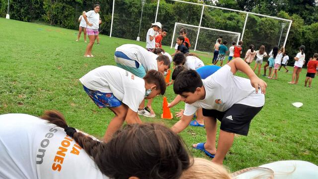 Jornada de convivencia en la colonia del SEOM