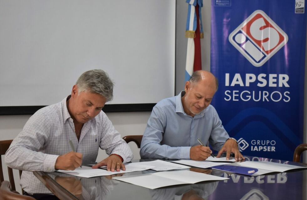 UNER: el rector Andrés Sabella firmó un acuerdo de apoyo a un nuevo laboratorio impulsado por el IAPSER