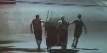 Los sujetos fueron interceptados en barrio Pueyrredón.