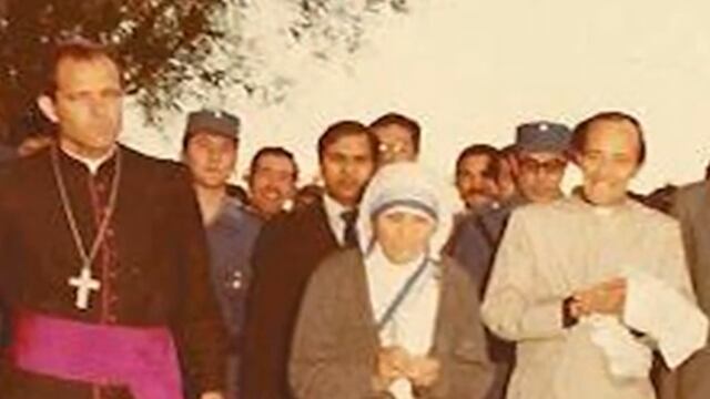 La Madre Teresa de Calcuta, recorriendo las calles de Rafaela