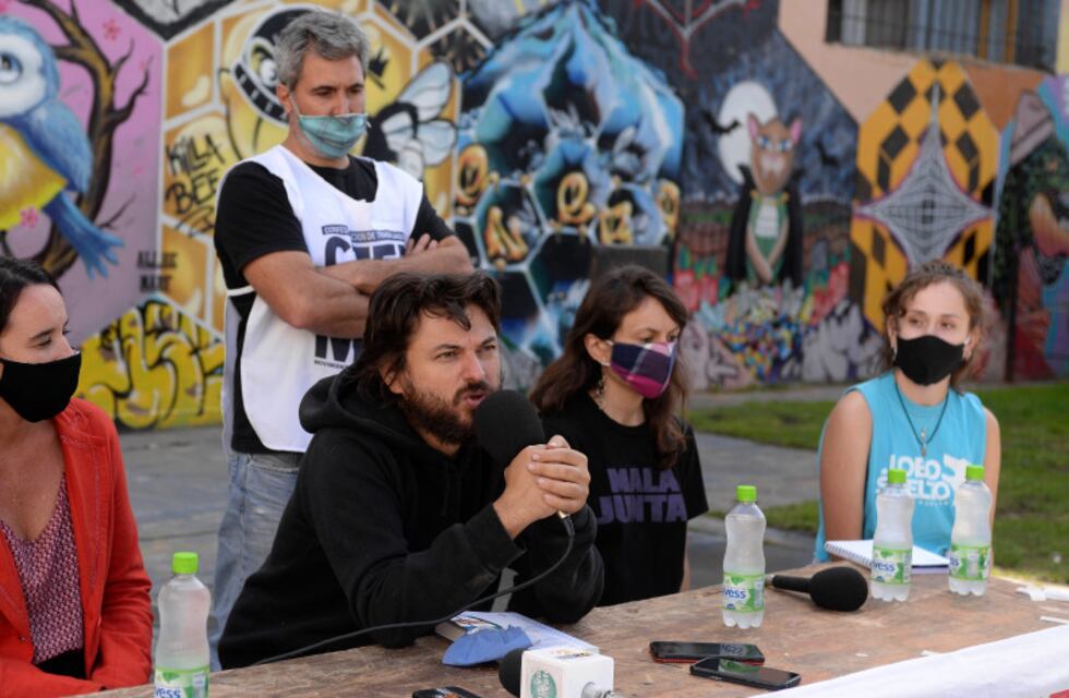 Juan Grabois sostuvo que “lo que hace Alberto Fernández es contener una olla a presión”