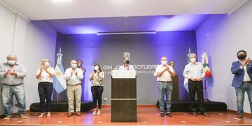 El gobernador Capitanich volverá a presidir el PJ chaqueño tras cinco años.