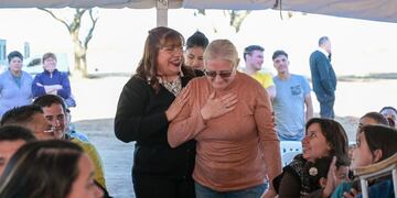 Entrega de viviendas Arroyito