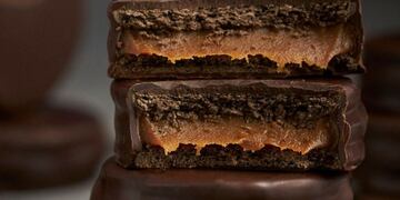 Comenzó el campeonato del alfajor y se elegirá en Argentina al mejor del mundo