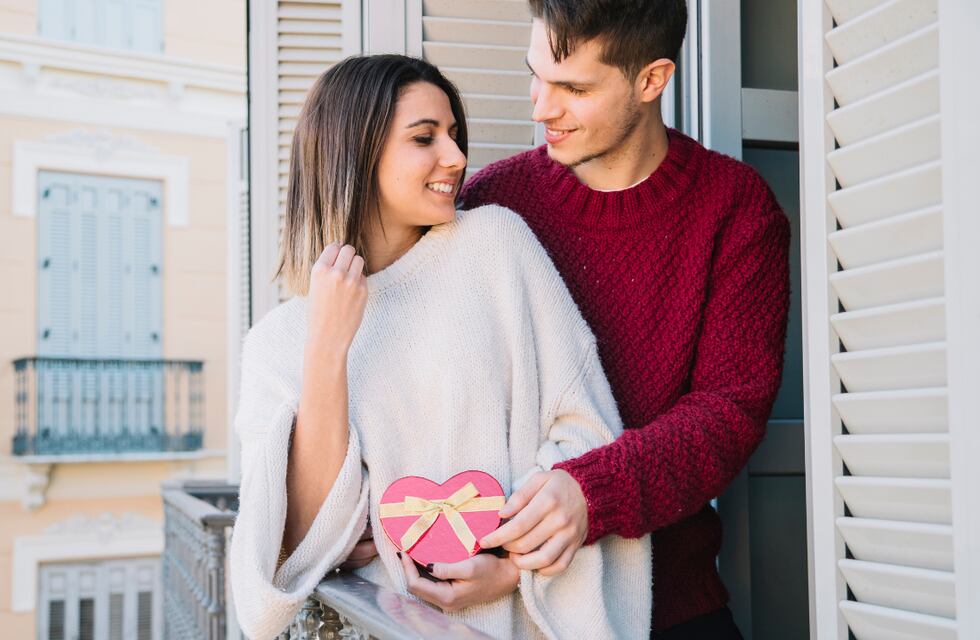 Se viene el día de la Novia: qué regalarle a tu pareja según la Inteligencia Artificial