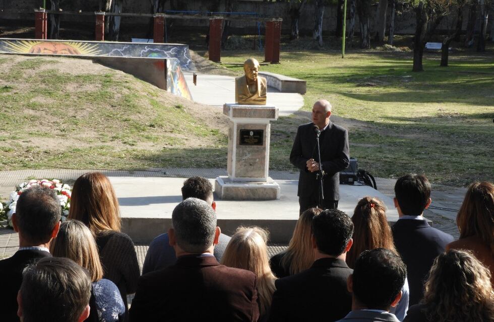 Homenaje a Domingo Faustino Sarmiento en Punta Alta