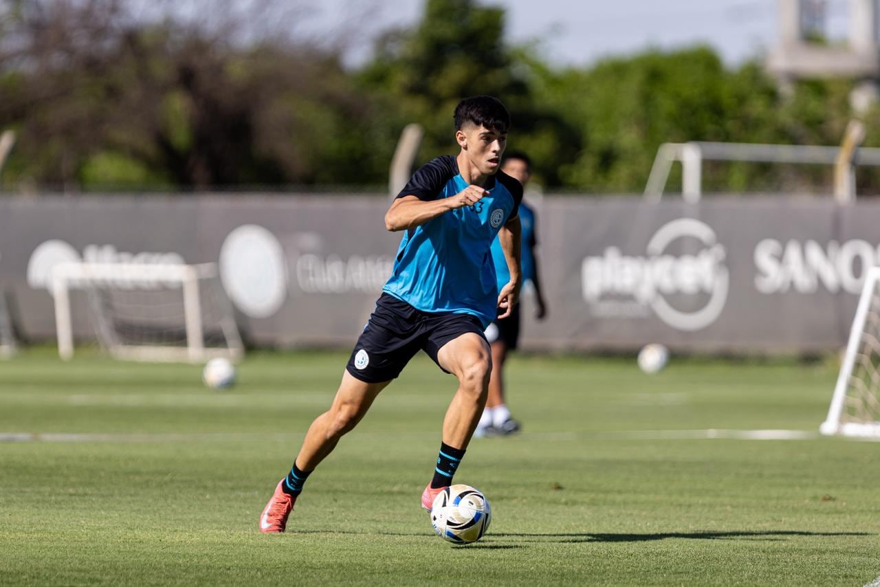 Gastón Martínez sufrió una ruptura del ligamento cruzado anterior de la rodilla derecha.