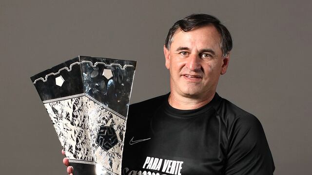 El cordobés Carlos Bustos, campeón con Alianza Lima en 2021. Surgió como futbolista en Talleres. (Prensa Alianza Lima)