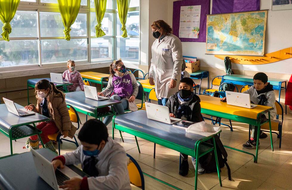 La Ciudad ratificó la vuelta a clases para el próximo 17 de febrero y advirtió que no dará marcha atrás ante un caso positivo de docentes