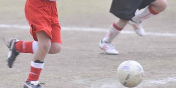 Tiene 12 años, fue insultado en un partido de fútbol en Córdoba y salió llorando: la reflexión de su mamá. (Foto: Mundo D)