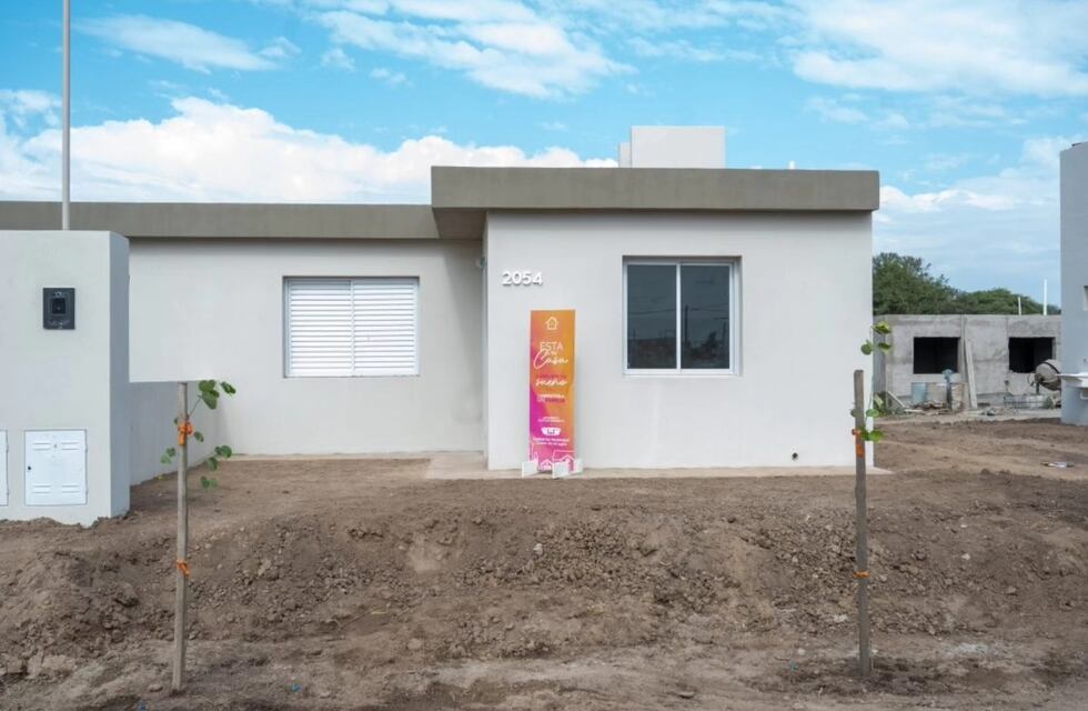 El Municipio de Arroyito llevó a cabo la entrega de 10 viviendas del Barrio Municipal