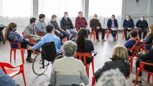 Las consultas e inquietudes abarcaron aspectos como bacheo, poda, higiene urbana y picadas ilegales.