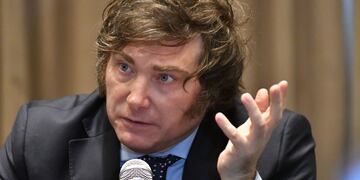 El Diputado Nacional, Javier Milei, quien lidera el partido político, La Libertad Avanza, respondió a las críticas que recibió de Cristina Kirchner.