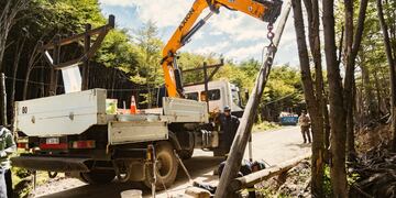 Ushuaia: iniciaron los trabajos para conectar la red de baja tensión en el barrio La Cima