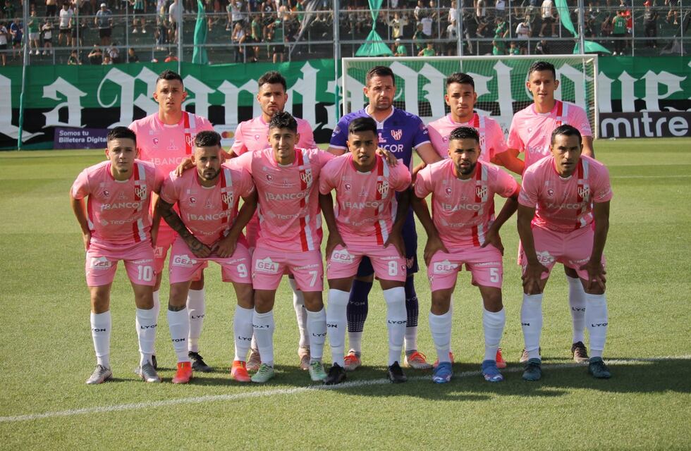 Instituto, entre la consagración del básquetbol y el desafío de trascender en el fútbol