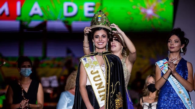 Ana Paula Rodríguez que representó a Ingeniero Giagnoni es coronada Reina de la Vendimia 2022 por el departamento de Junín. Gentileza MJ