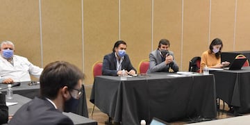 Reunión del COE para definir las nuevas medidas en la provincia.