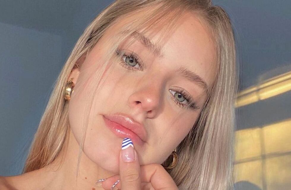 Coti Romero sorprendió con un look muy sensual: body rojo y jeans con cadenas para la gala de Gran Hermano