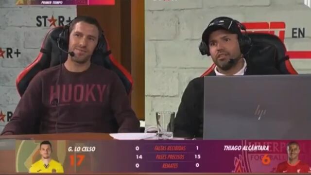 El Kun Agüero junto a su excompañero de la selección, Maxi Rodríguez. Con él protagonizó el blooper. Foto: Los Andes.