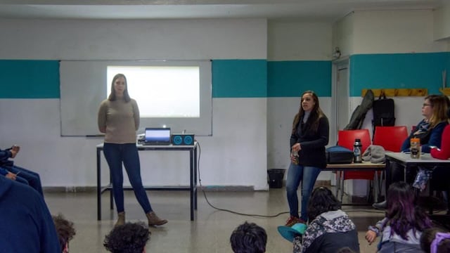 Importante taller sobre “Prevención del suicidio”