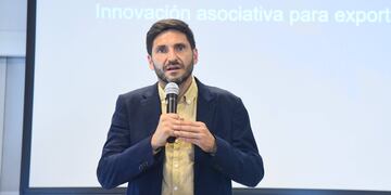 El dirigente de la Unión Cívica Radical se pronunció a favor del "interior productivo".