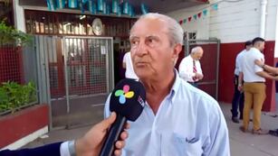 Rubén Galassi, el candidato libertario, votó en las elecciones de Chaco.