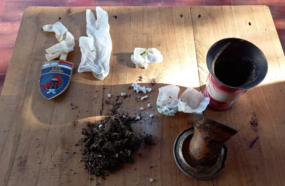 Intentaron ingresar droga dentro de un mate