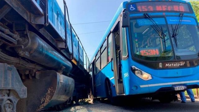 Hay versiones encontradas sobre si el motorman efectuó la señal sonora