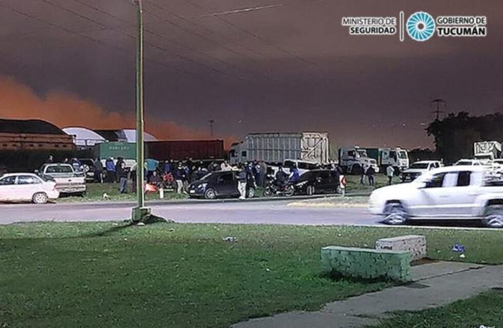 10 demorados en un enfrentamiento entre camioneros y un grupo de empleados del Ingenio La Florida