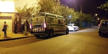 Siniestro vial en Oberá dejó a una mujer con lesiones.