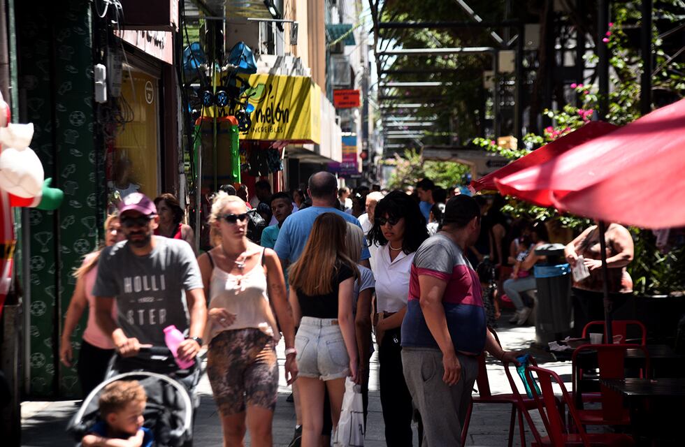 Córdoba: los comercios se preparan para trabajar horario extendido los próximos 23 y 24 de diciembre