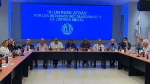CGT. Encuentro sindical en la sede porteña de la Uocra, participaron Héctor Daer, Pablo Moyano, Carlos Acuña, Andrés Rodríguez, Gerardo Martínez, José Luis Lingeri y Sergio Palazzo. (Prensa CGT)
