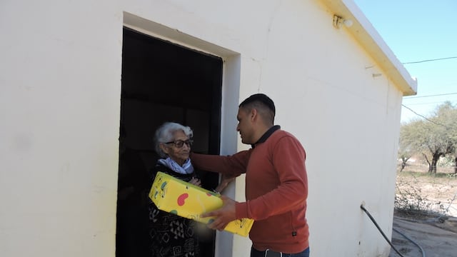 En el día de su cumpleaños, la Municipalidad de Las Arrias la reconoció con un regalo muy especial.