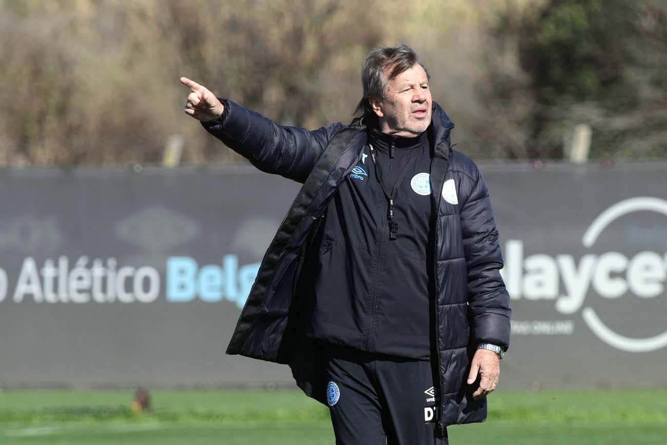 Entrenamiento de Belgrano en villa Esquiú. Ramiro Pereyra/ La Voz
