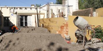 Hay obras paralizadas por la escasez de insumos, especialmente de hierro del 6. Diario de Cuyo