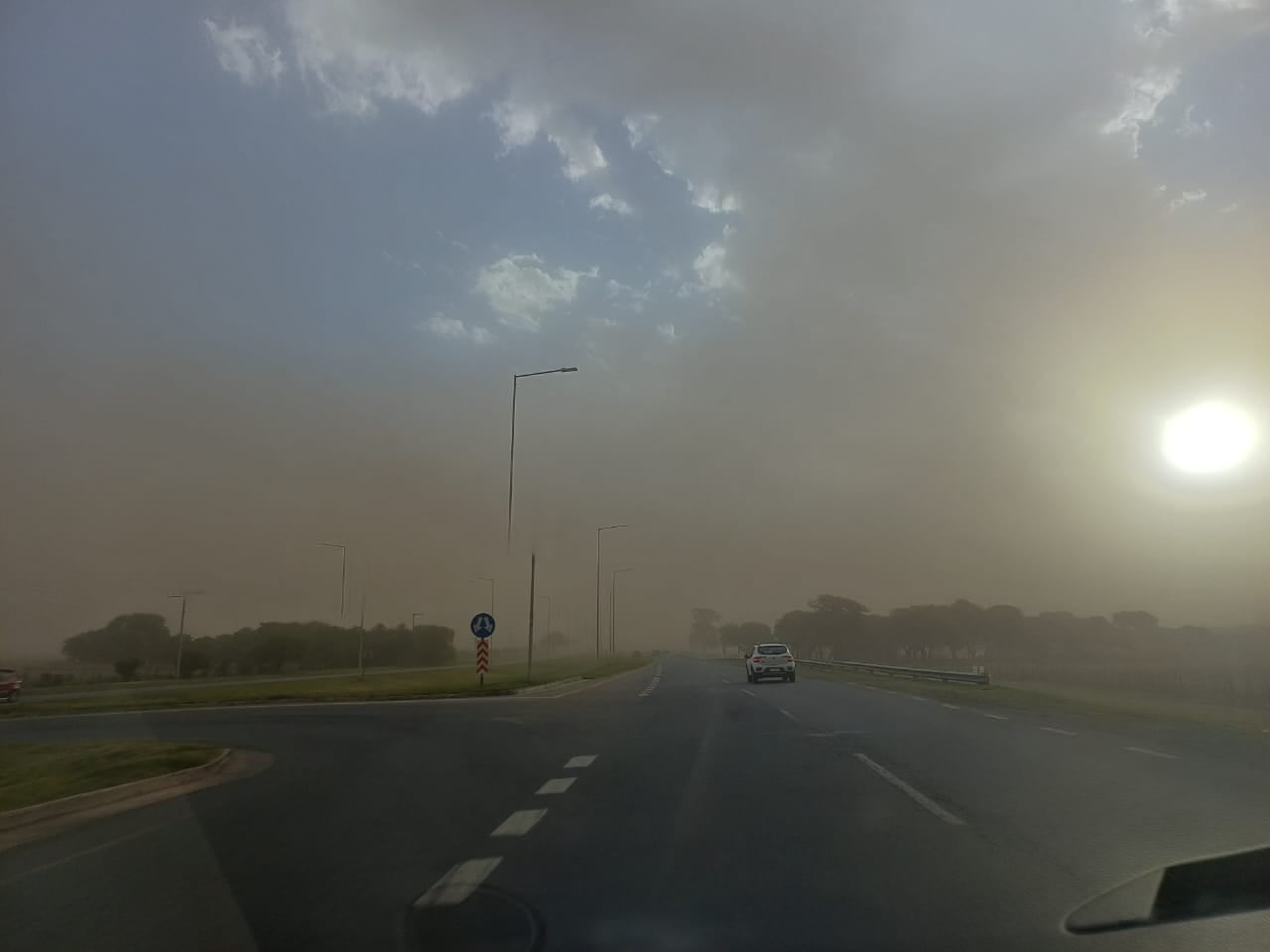 Terrible viento del sudeste. Visibilidad muy limitada en el sur de la ciudad (Gentileza)