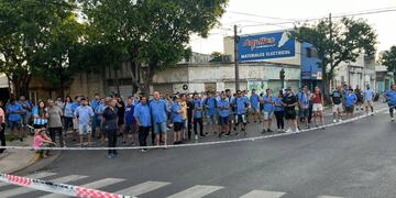 Decenas de choferes se reunieron este sábado en Eva Perón y Cullen, la escena del crimen.