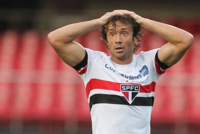 Robaron el celular de Diego Lugano en los festejos de San Pablo