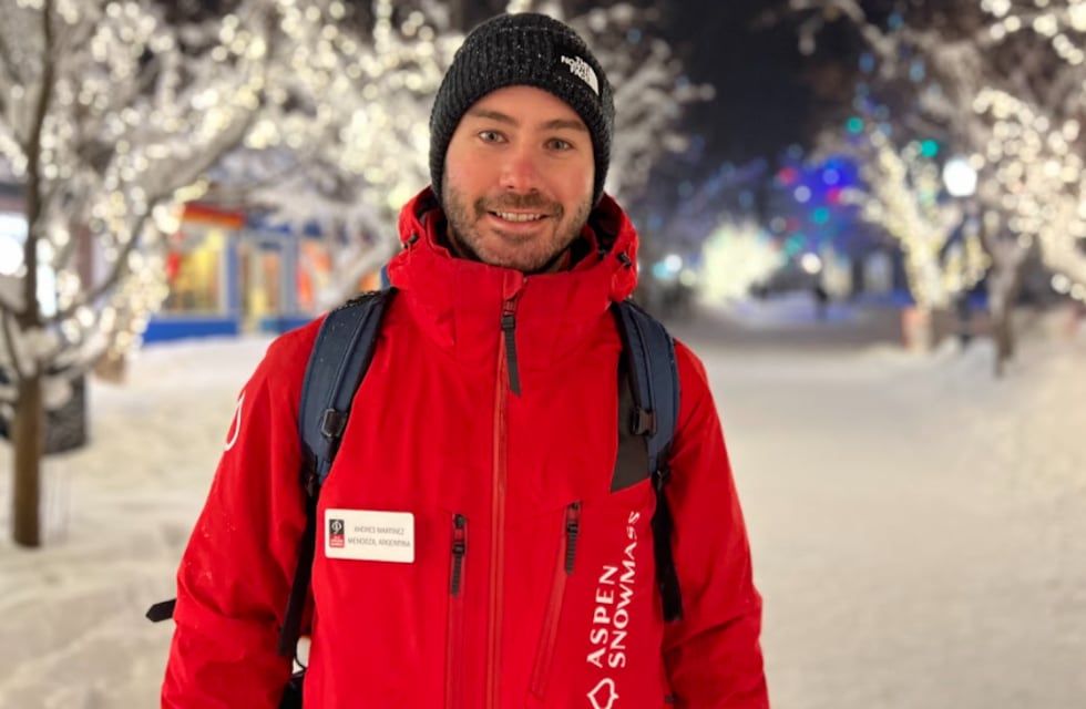 Andrés, el mendocino que es instructor en uno de los centros de esquí más importantes del mundo