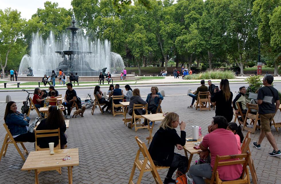 Turismo en Argentina: estiman que los viajeros gastaron $29.000 millones en el fin de semana largo